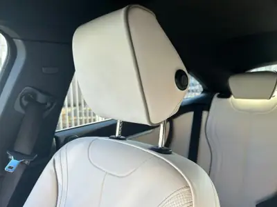 BMW 435i xDrive M Sport — Coupé dynamique, cuir blanc INDIVIDUAL, 175 000 km — Miniature 8