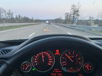 BMW 435i xDrive M Sport — Coupé dynamique, cuir blanc INDIVIDUAL, 175 000 km — Miniature 12