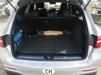 Mercedes-Benz GLC 43 AMG 4Matic — Performance et élégance, équipement complet — Miniatur 20