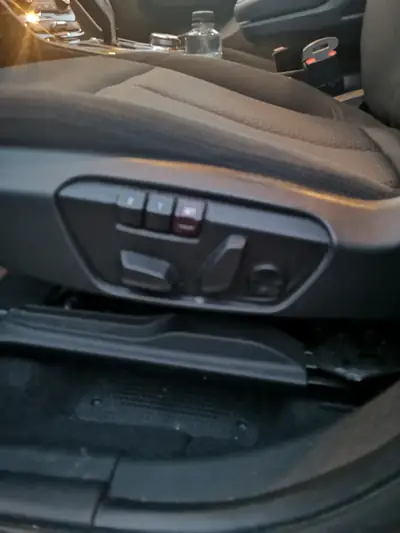 BMW 218 Active Tourer 218i — Monospace familial M Sport, entretien BMW complet — Thumbnail 20