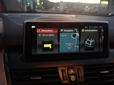 BMW 218 Active Tourer 218i — Monospace familial M Sport, entretien BMW complet — Thumbnail 19