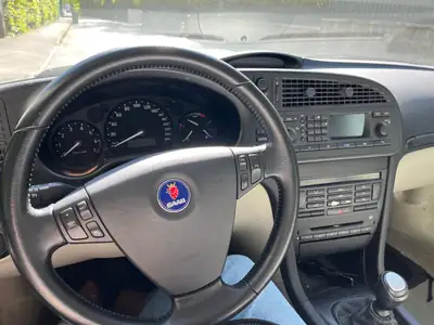 SAAB 9-3 2.0T Linear — Berline élégante des années 2000, moteur turbo performant — Miniatura 7