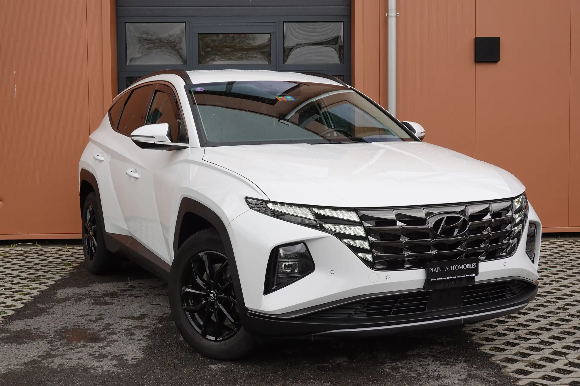 Hyundai Tucson 1.6 TGDI HEV Amplia 4WD — SUV hybride essence, 8 roues, seulement 138 500 km