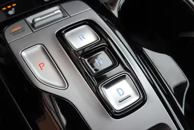 Hyundai Tucson 1.6 TGDI HEV Amplia 4WD — SUV hybride essence, 8 roues, seulement 138 500 km — Miniatura 20