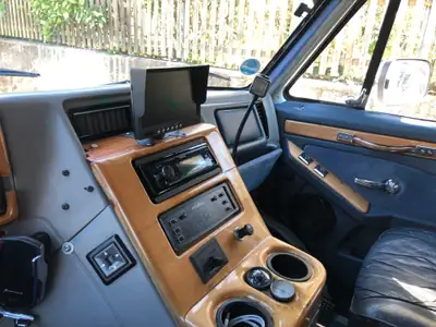 Chevrolet G-Van G 20 — Monospace américain authentique, révision fraîche — cruscotto