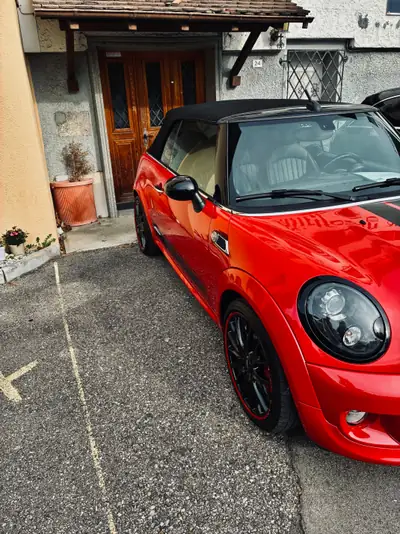 MINI Cooper Cabriolet — Décapotable ludique, 184 ch et faible consommation — Heckansicht