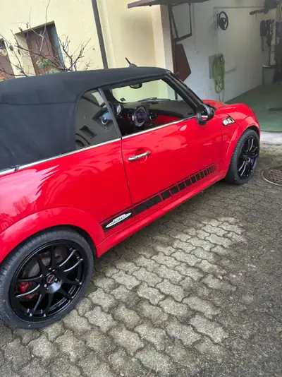 MINI Cooper Cabriolet — Décapotable ludique, 184 ch et faible consommation — Innenraum