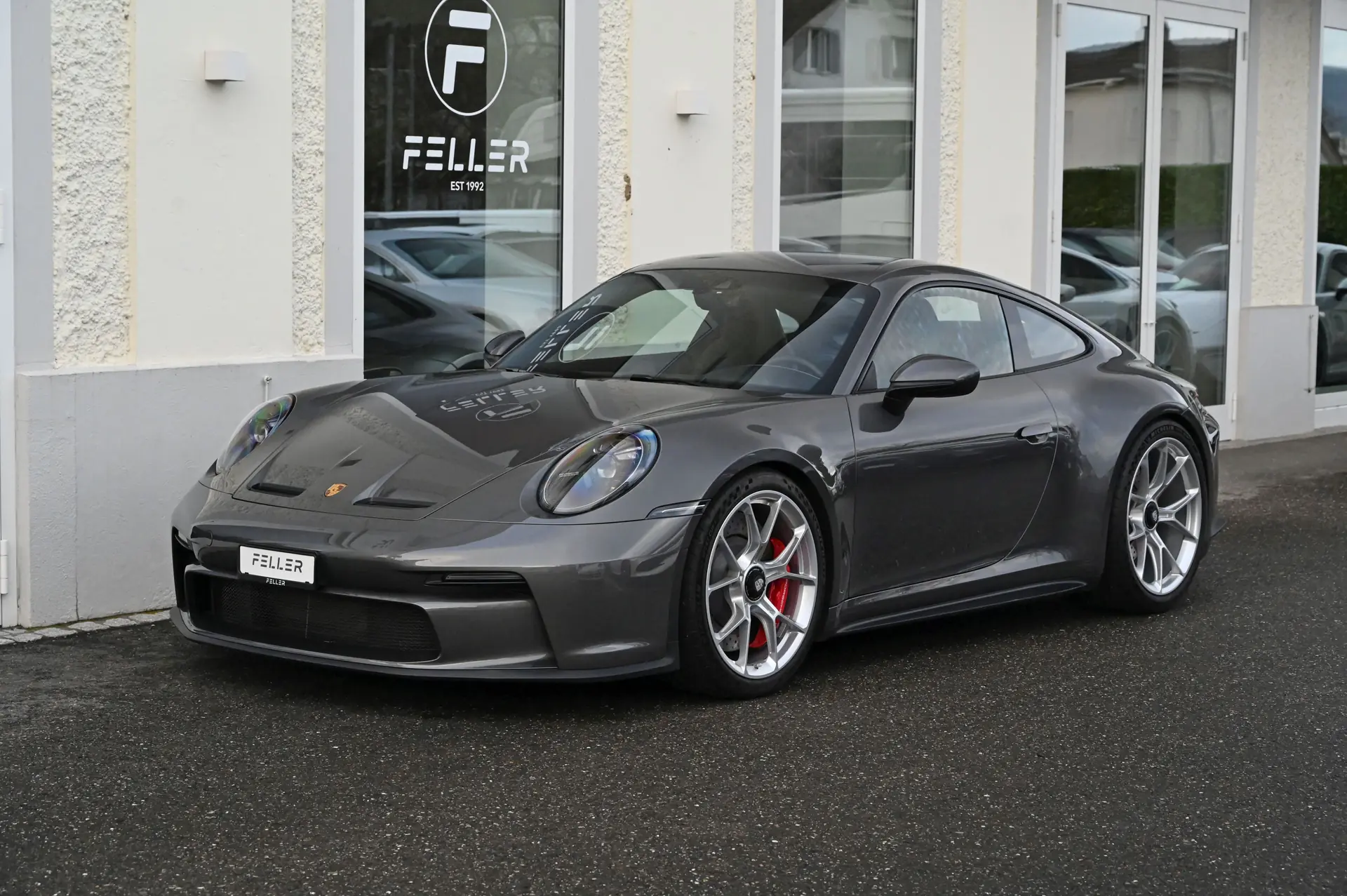 Porsche 911 GT3 Touring PDK — Sportive légendaire, 19 500 km seulement