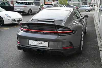 Porsche 911 GT3 Touring PDK — Sportive légendaire, 19 500 km seulement — Thumbnail 12