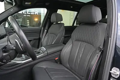 BMW X7 xDrive M60i — SUV 7 places premium, V8 530 ch, 50'000 km — Thumbnail 11
