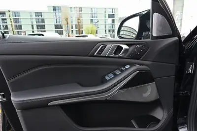 BMW X7 xDrive M60i — SUV 7 places premium, V8 530 ch, 50'000 km — Thumbnail 16