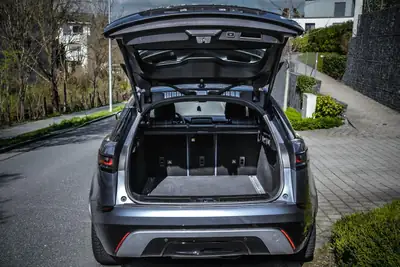 Range Rover Velar D 300 S — SUV premium diesel, 126'900 km, transmission automatique — Miniature 14
