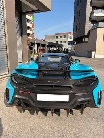 McLaren 600LT Coupé — Supercar British authentique, 21'000 km, spécification MSO unique — Thumbnail 10