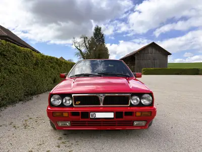 Lancia Delta HF Integrale ABS — La légende italienne aux 177 ch, 211'000 km — détail
