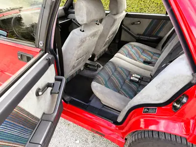 Lancia Delta HF Integrale ABS — La légende italienne aux 177 ch, 211'000 km — Miniature 9