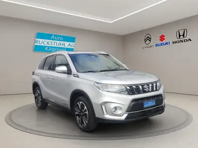 Suzuki Vitara 1.4 T Compact Top Hybrid 4x4 — SUV compact hybride, première main, très faible kilométrage — side view