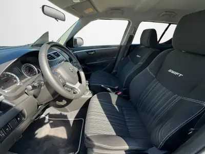 Suzuki Swift 1.2i Sergio Cellano 2014 — Citadine fiable, faible kilométrage et histoire entretenue — Miniature 9