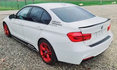 BMW 318d M Sport 2017 — Berline diesel affûtée, 91'000 km, sans sinistre — Heckansicht