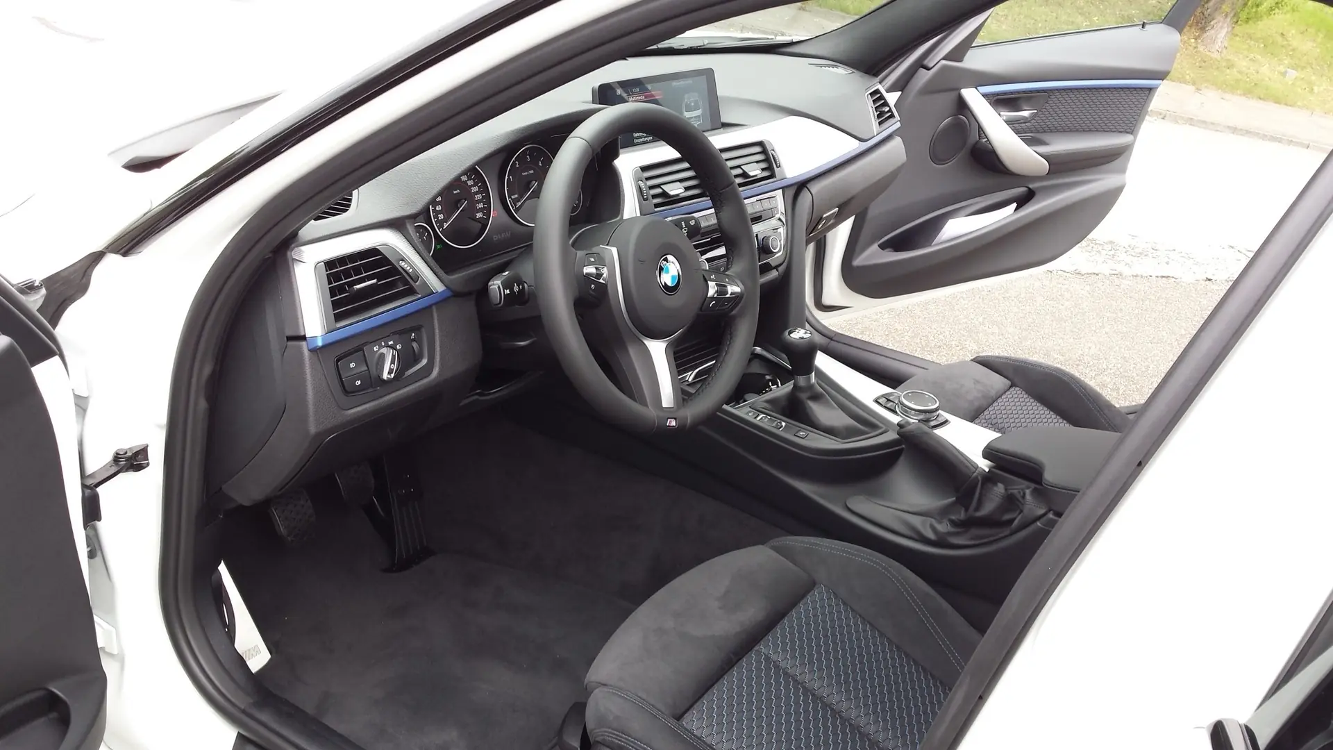 BMW 318 2017 occasion Bülach — 4