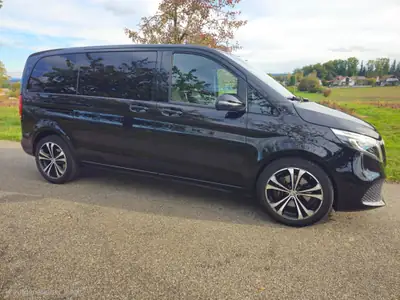 Mercedes-Benz V 250 d Kompakt — Monospace premium diesel, 46'000 km seulement — exterior view