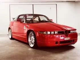 Alfa Romeo S.Z. Zagato 1991 — Coupé sportif légendaire, 78 500 km, sans sinistre — côté