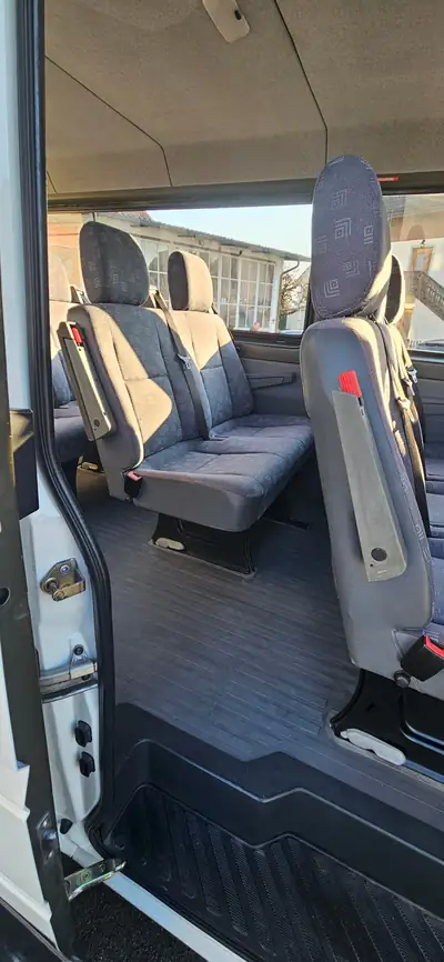 Mercedes-Benz 313 4x4 — Minibus robuste, transmission automatique, 87 500 km — Miniatur 15