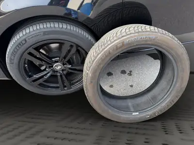 Mercedes-Benz V 300 d Lang — Monospace premium 8 places, traction intégrale et toit panoramique — Miniature 18