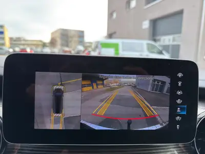 Mercedes-Benz V 300 d Lang — Monospace premium 8 places, traction intégrale et toit panoramique — Miniature 27