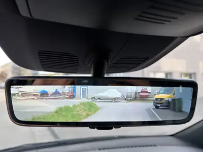 Mercedes-Benz V 300 d Lang — Monospace premium 8 places, traction intégrale et toit panoramique — Miniature 26