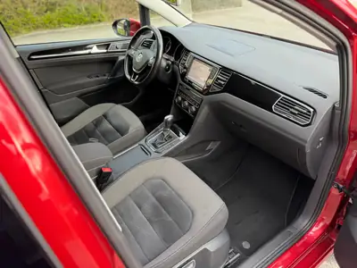 VW Golf Sportsvan 2.0 TDI — Monospace polyvalent, diesel performant, état impeccable — Miniatur 11