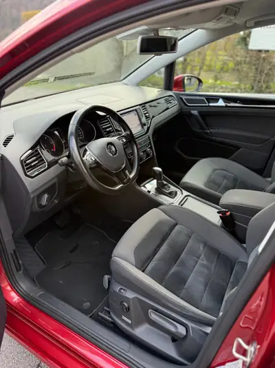 VW Golf Sportsvan 2.0 TDI — Monospace polyvalent, diesel performant, état impeccable — Miniatur 12