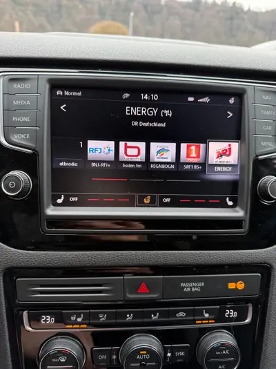 VW Golf Sportsvan 2.0 TDI — Monospace polyvalent, diesel performant, état impeccable — Miniatur 15