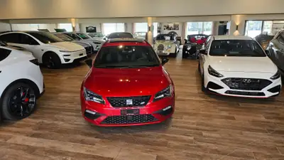SEAT Leon ST Cupra 300 4Drive — Break sportif TSI, 4 roues motrices, échappement Remus — Innenraum