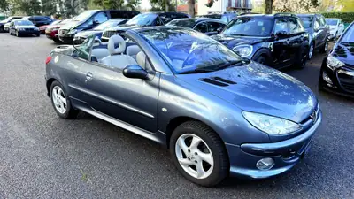 Peugeot 206 CC 1.6 16V Platinum — Cabriolet élégant, 121'000 km, sans sinistre — Miniatur 9