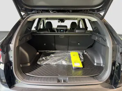 Hyundai Tucson 1.6 TGDI HEV Swiss Edition 4WD — SUV hybride essence, 15 km seulement — Miniature 15