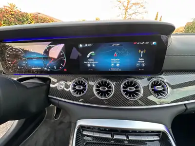 Mercedes-AMG GT 63 S 4Matic+ — Super sportive 4 portes, 639 ch, 49'000 km seulement — Miniature 9