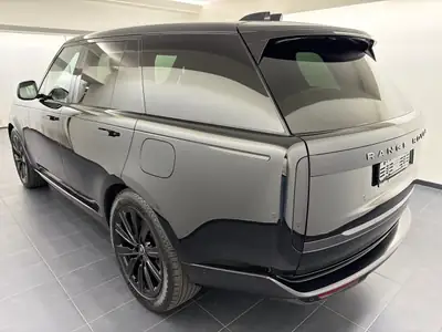 Land Rover Range Rover P460e PHEV — Luxe hybride rechargeable, garantie 5 ans, quasi neuf — side view