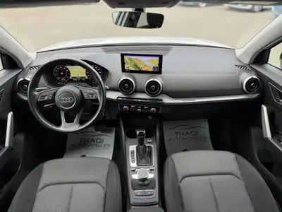 Audi Q2 35 TFSI S line — Compact SUV premium, 1er main, entretien Audi complet — Thumbnail 18