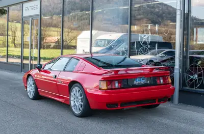 Lotus Esprit 2.2 Turbo SE Targa — Légende sportive des années 90, état concours — interior