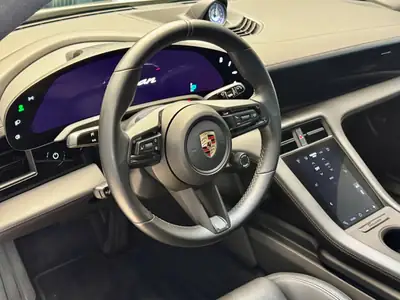 Porsche Taycan 4S Cross Turismo — Électrique haute performance, 56 000 km seulement — Miniatur 9