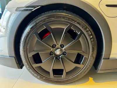 Porsche Taycan 4S Cross Turismo — Électrique haute performance, 56 000 km seulement — Miniatur 18