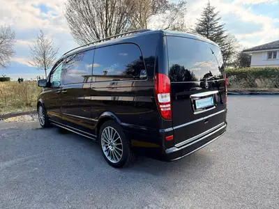 Mercedes-Benz Viano 3.0 CDI — Monospace 8 places, motorisation robuste et équipements premium — dashboard