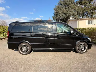 Mercedes-Benz Viano 3.0 CDI — Monospace 8 places, motorisation robuste et équipements premium — Thumbnail 8