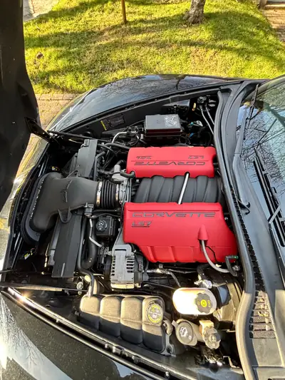 Chevrolet Corvette Z06 — Légendaire muscle car américain, 512 ch et package carbone — Miniatur 9
