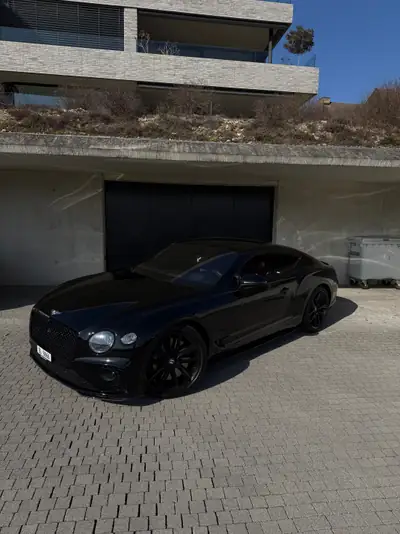 Bentley Continental GT W12 — Gran turismo britannique d'exception, 67'000 km seulement — vue extérieure