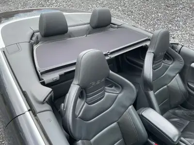Audi RS4 Cabriolet 4.2 V8 quattro — Cabriolet sportif de prestige, seulement 68'700 km — dettaglio