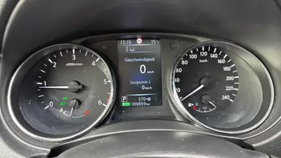 Nissan Qashqai 1.6 dCi Tekna — SUV compact diesel, toit panoramique, 1 seul propriétaire — Miniatur 14