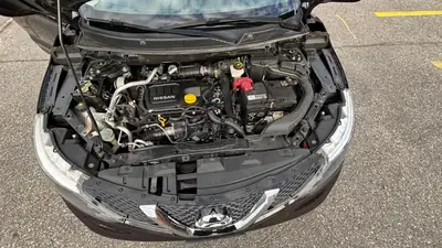 Nissan Qashqai 1.6 dCi Tekna — SUV compact diesel, toit panoramique, 1 seul propriétaire — Miniatur 19