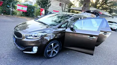Kia Carens 1.7 CRDi Swiss Eco Edition DCT — Monospace 7 places, diesel économe et fiable — Miniatur 13