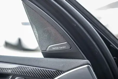 BMW X3 M40i 2023 — Performance sportive et équipement complet, 49 000 km — Miniatura 16